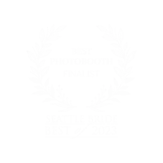 Seattle-bride-Best PhotoBooth 2023